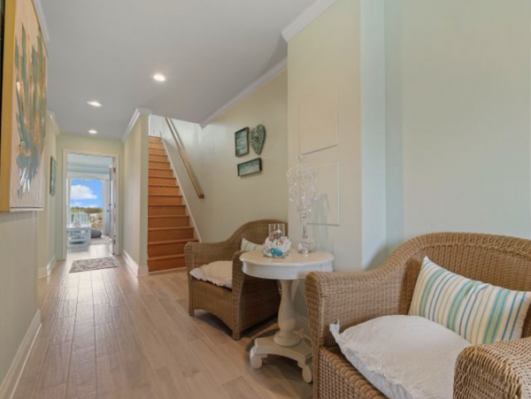 Beach Lovely Stylish with Comfort
