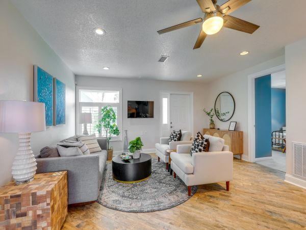 Apollo Beach Luxury Four Bedroom Home Private Pool & Dock