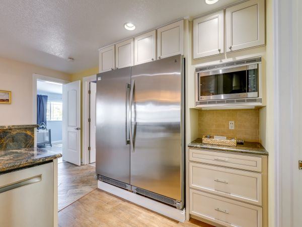 Apollo Beach Luxury Four Bedroom Home Private Pool & Dock