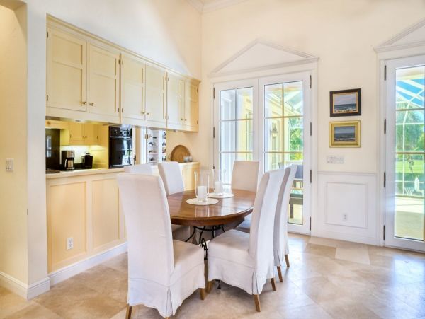 Luxury 6 Bedroom Vacation Pool Home in Sanibel Sleeps 11