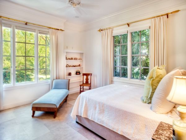 Luxury 6 Bedroom Vacation Pool Home in Sanibel Sleeps 11