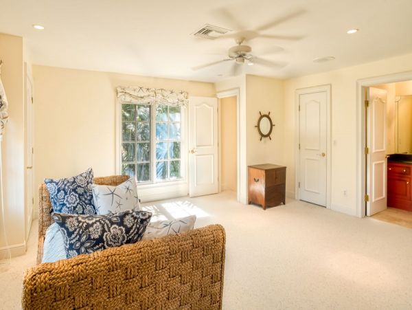 Luxury 6 Bedroom Vacation Pool Home in Sanibel Sleeps 11