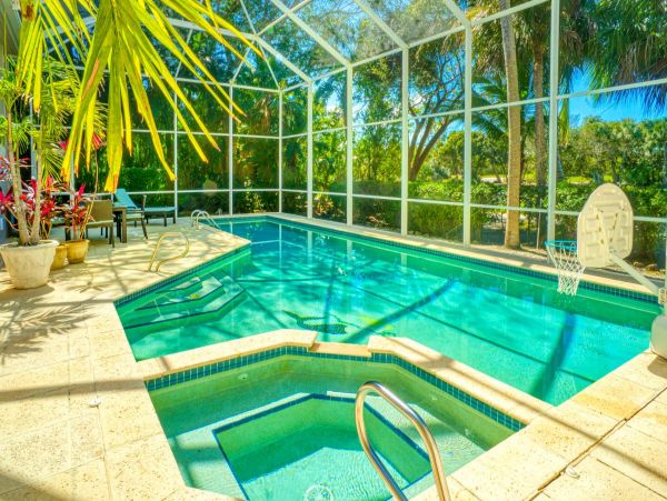 Luxury 6 Bedroom Vacation Pool Home in Sanibel Sleeps 11