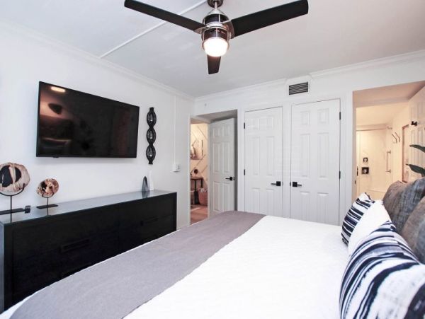 Gulf-Front Getaway with Stunning Views and Comfortable Amenities