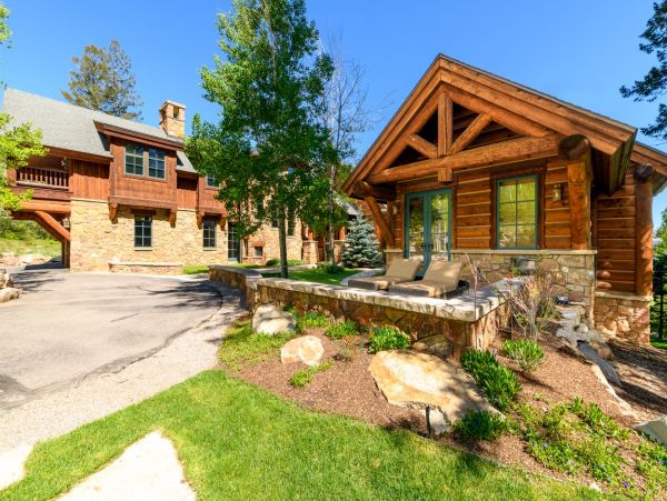 Six Bedroom Six Bathrooms Luxury Home Estate With Hot Tub