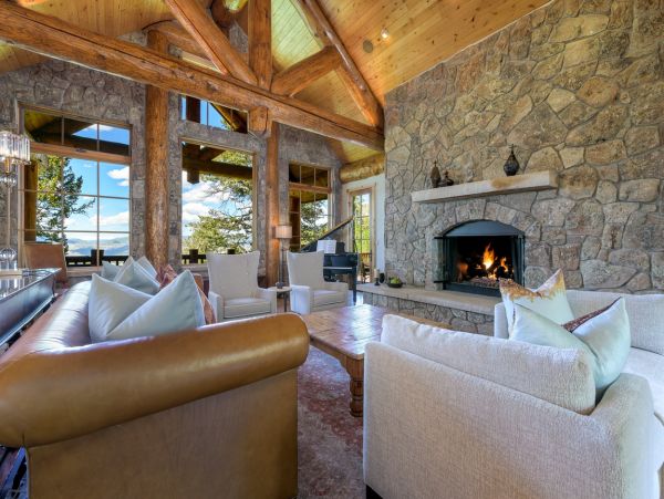 Six Bedroom Six Bathrooms Luxury Home Estate With Hot Tub