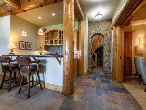 Six Bedroom Six Bathrooms Luxury Home Estate With Hot Tub