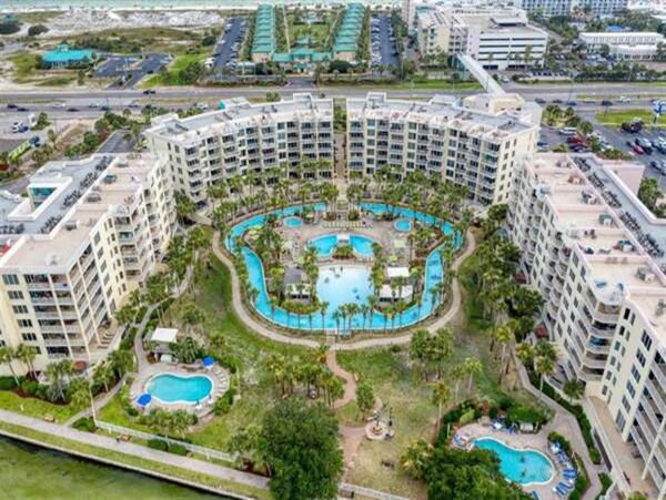 Fort Walton Vacation Condo Two Bedroom Walk to Beach