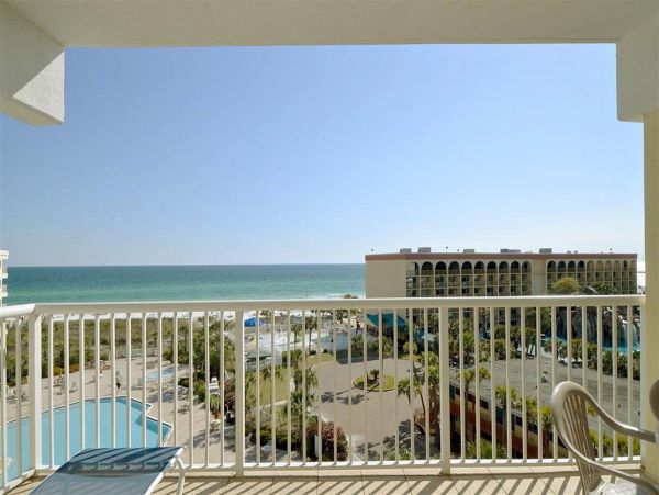 Fort Walton Vacation Condo Two Bedroom Walk to Beach