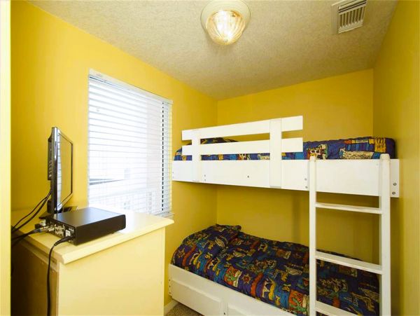 Fort Walton Vacation Condo Two Bedroom Walk to Beach