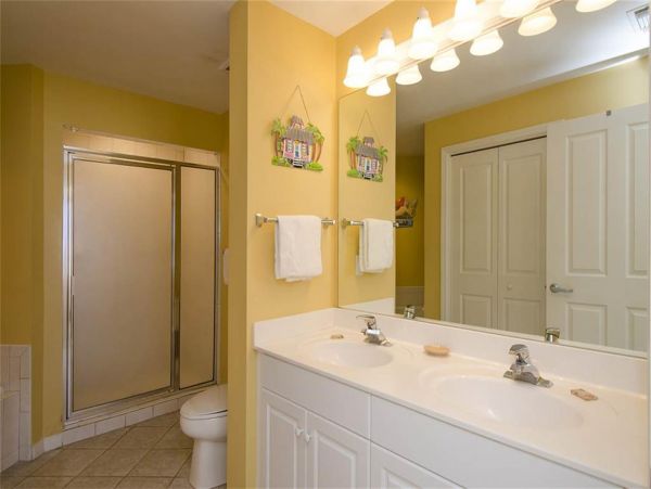 Fort Walton Vacation Condo Two Bedroom Walk to Beach