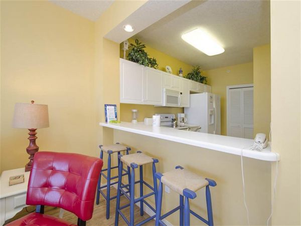 Fort Walton Vacation Condo Two Bedroom Walk to Beach
