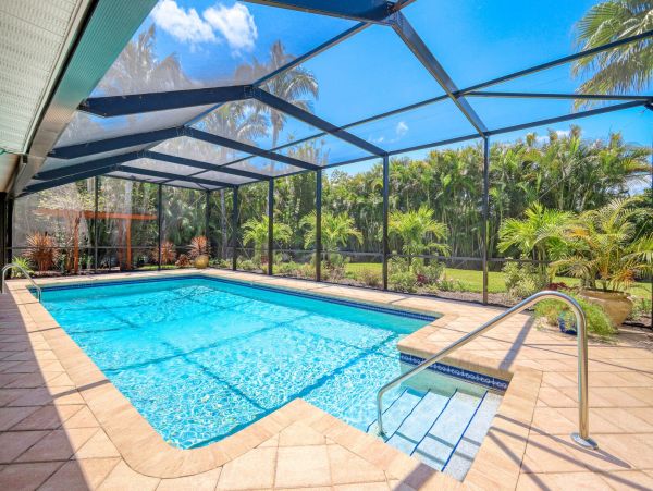 Naples Vacation Home Three Bedroom