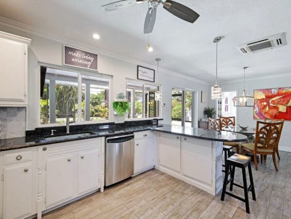 Naples Vacation Home Three Bedroom