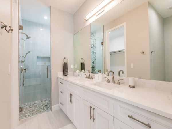 Naples Vacation Pool Home Four Bedroom Walk to Beach