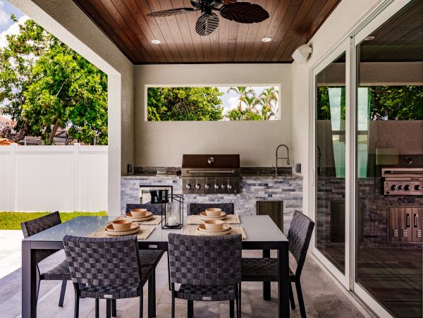 Naples Vacation Pool Home Four Bedroom Walk to Beach
