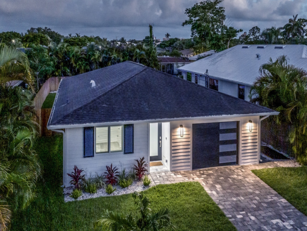 Beautiful 3 Bedroom Vacation Home in Naples