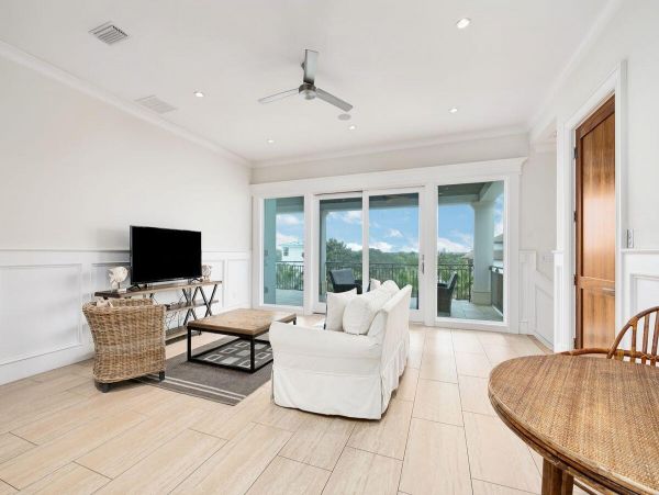 Gulf Views Vacation Pool Home in Destin Sleeps 28 Guests