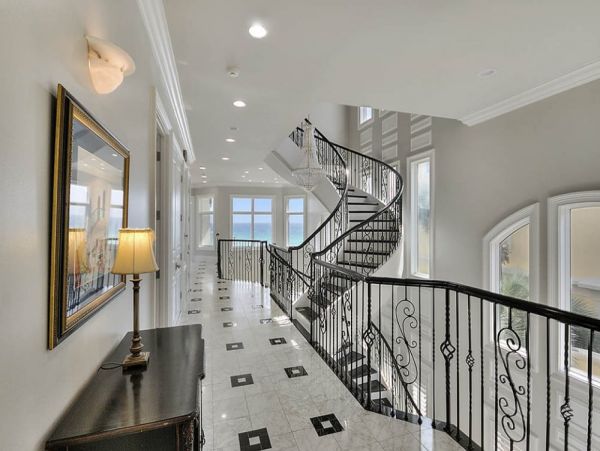 Destin Vacation Rental: Beachfront Luxury Awaits You