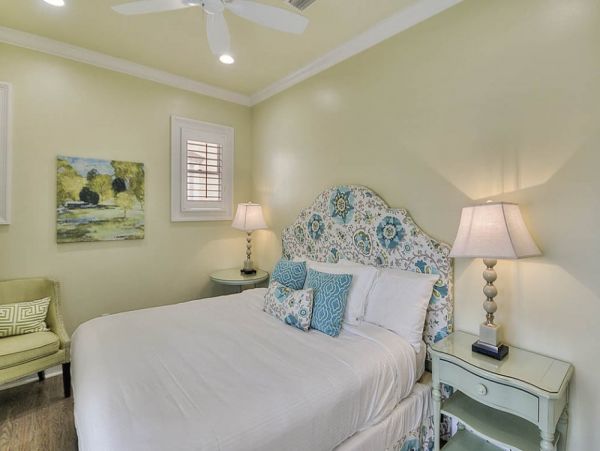 Destin Vacation Rental: Beachfront Luxury Awaits You