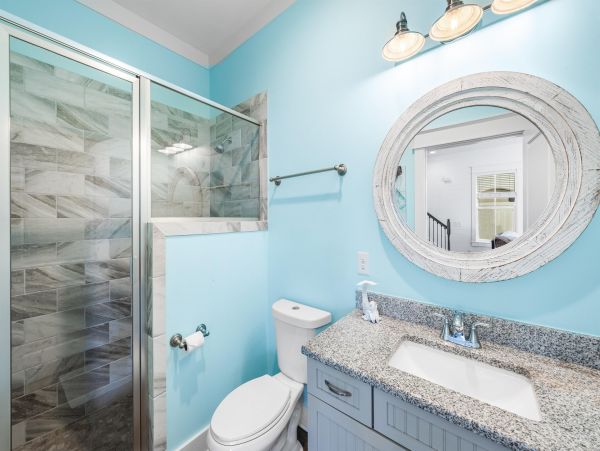 Tropical Oasis with 6 Bedrooms and Private Pool in Destin