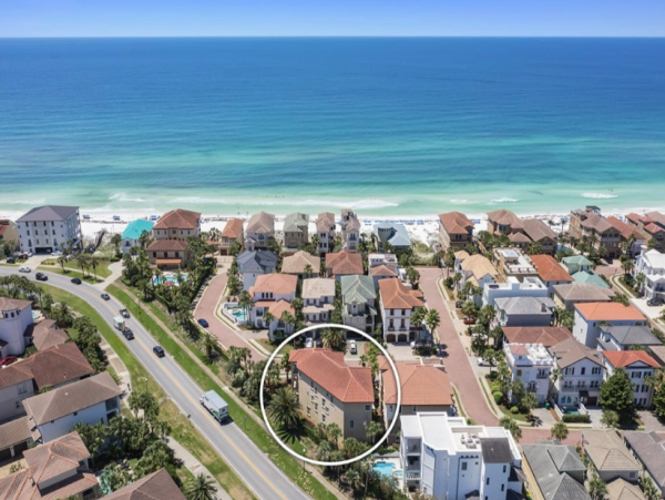 7 Bedroom- 7.5 Bathroom House at Destin with private pool