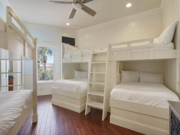 7 Bedroom- 7.5 Bathroom House at Destin with private pool