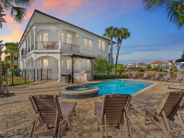 Destin Luxury 9 Bedroom Vacation Home