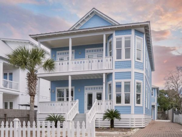 Destin Vacation Home Sleeps 16 Guests