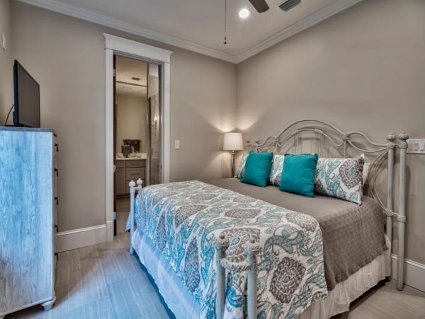 Destin Vacation Home Steps to Beach Nine Bedroom
