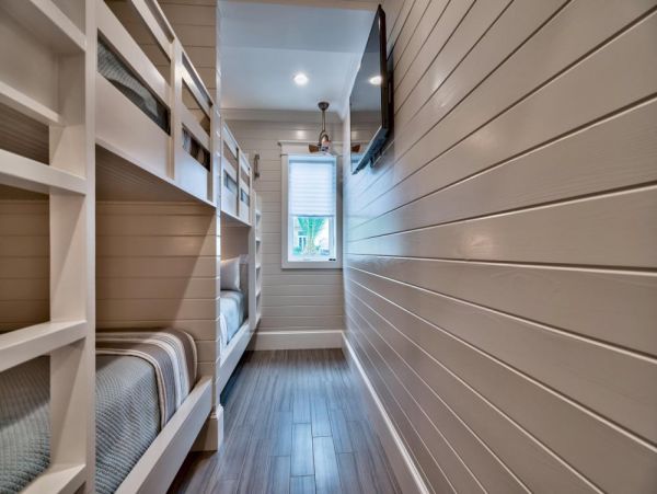 Destin Vacation Home Steps to Beach Nine Bedroom