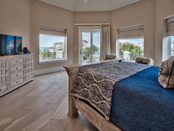 Destin Vacation Home Steps to Beach Nine Bedroom