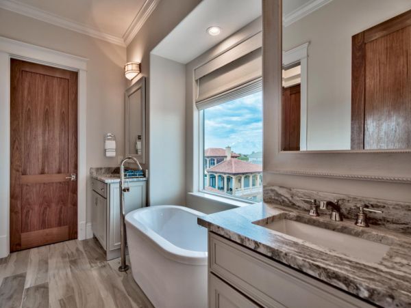 Destin Vacation Home Steps to Beach Nine Bedroom