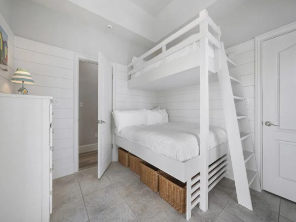 Luxury Vacation Rental in Destin  Family-Friendly Vacation Home