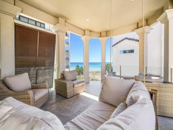 Luxury Vacation Rental in Destin  Family-Friendly Vacation Home