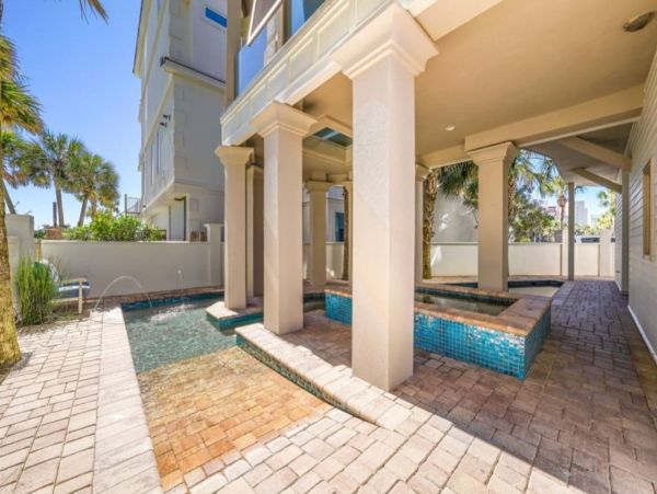 Luxury Vacation Rental in Destin  Family-Friendly Vacation Home