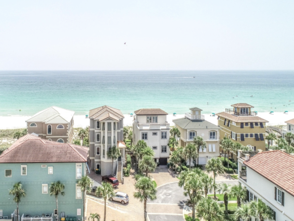 Luxury Vacation Rental in Destin  Family-Friendly Vacation Home