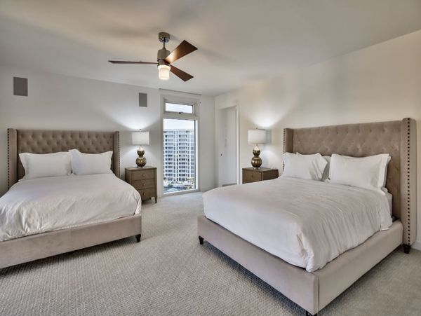Luxury Vacation Rental in Destin: Beachfront Bliss Awaits!