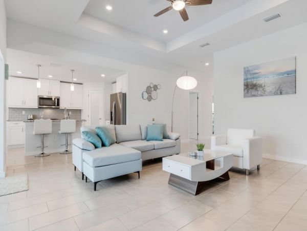 Cape Coral Vacation Home Four Bedroom