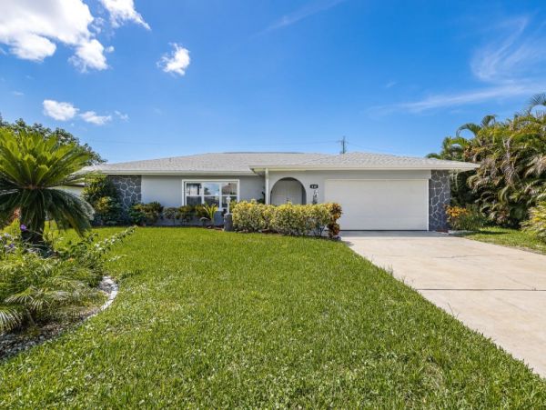Cape Coral Vacation Pool Home Four Bedroom