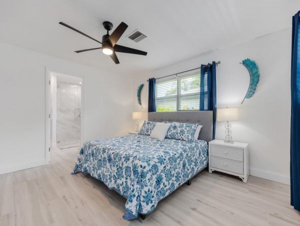 Cape Coral Vacation Pool Home Four Bedroom