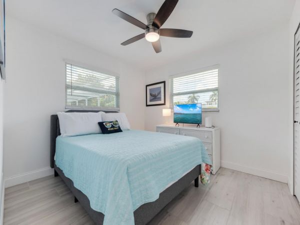 Cape Coral Vacation Pool Home Four Bedroom