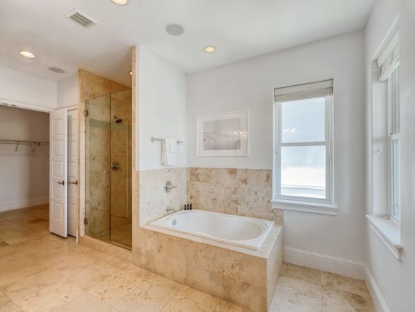 Stunning Vacation Nine Bedroom Rental with Private Pool