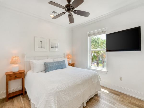 Stunning Vacation Nine Bedroom Rental with Private Pool