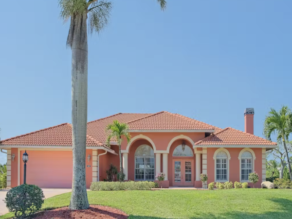 Magnificent Closed Lanai and Pool/Patio