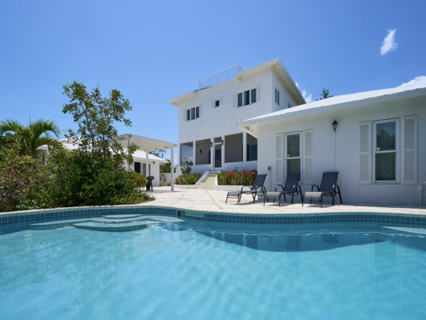 Rent 2 Bedroom Or the Entire Estate turks & Caicos