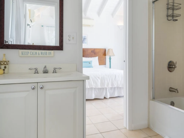 Rent 2 Bedroom Or the Entire Estate turks & Caicos