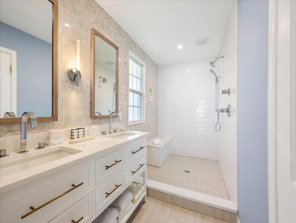 Ponte Vedra Beach Oceanfront Vacation Home Luxury 7-Bedroom Family Retreat