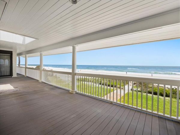 Ponte Vedra Beach Oceanfront Vacation Home Luxury 7-Bedroom Family Retreat