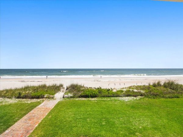 Ponte Vedra Beach Oceanfront Vacation Home Luxury 7-Bedroom Family Retreat